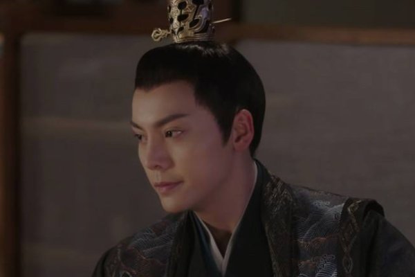 斛珠夫人帝师是谁?