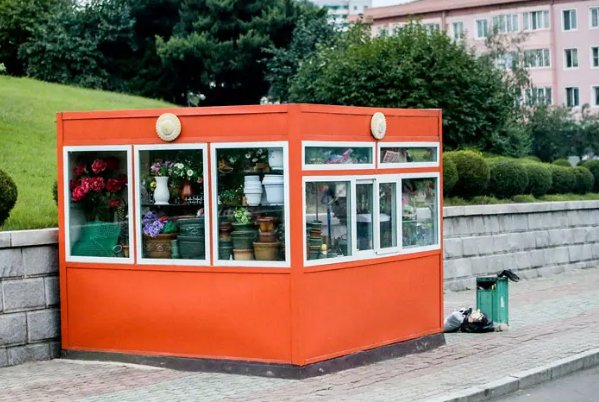 四四方方的意思