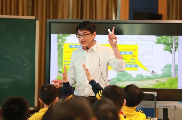 夸嫂子的美言佳句