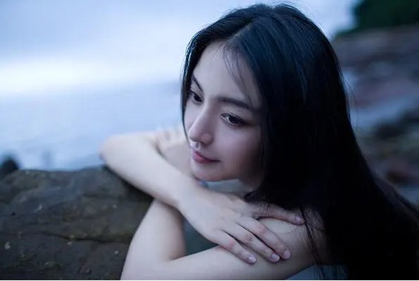 组词女生的图片