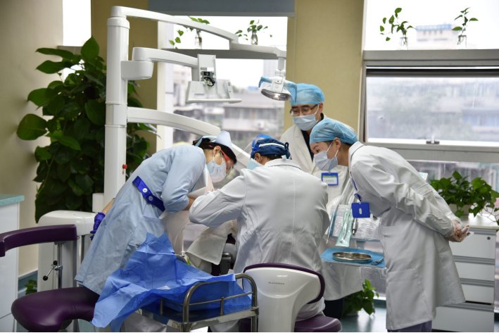 口腔助理医师考试报名条件