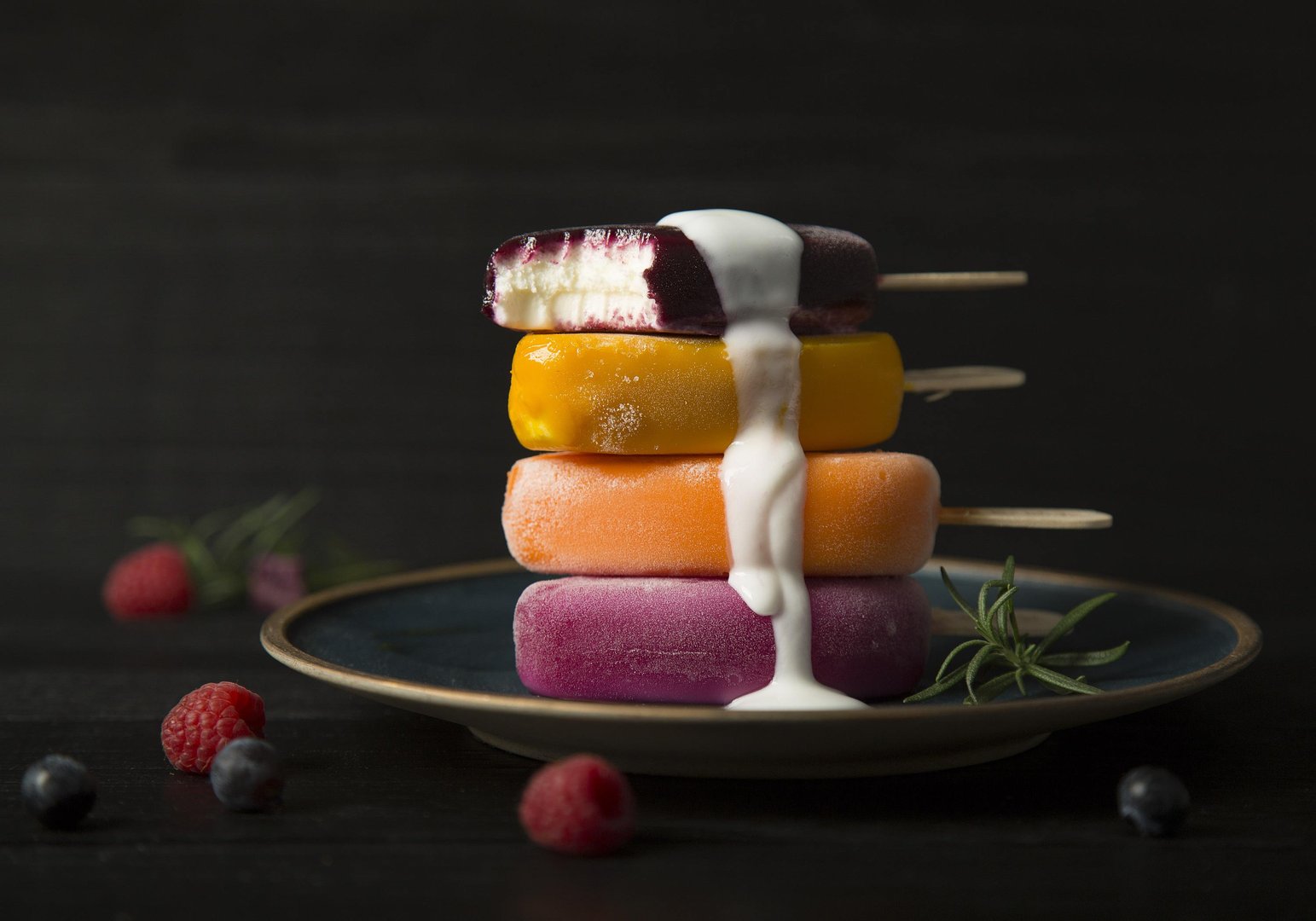 “雪糕刺客”大对比：价格相差88倍，谁在乖乖掏钱？