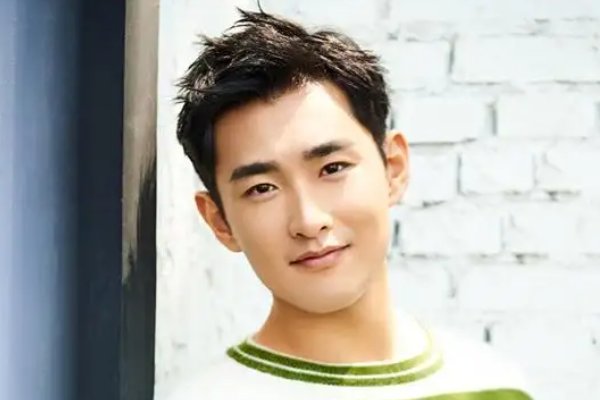 电影《四海》主演是谁