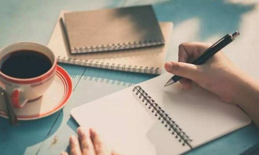 堂皇的意思是什么