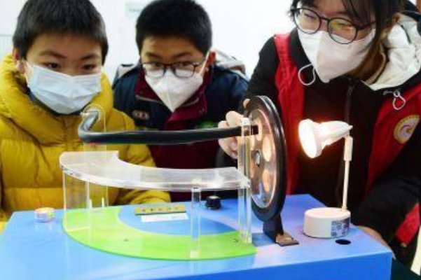 频率的单位是啥？