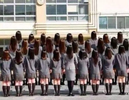 一张图片吓死30万人，盯着十秒能看出鬼吗？