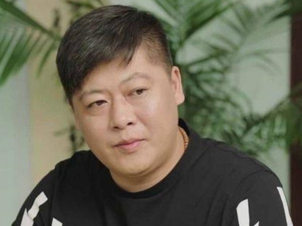 王小蒙嫁给了谁