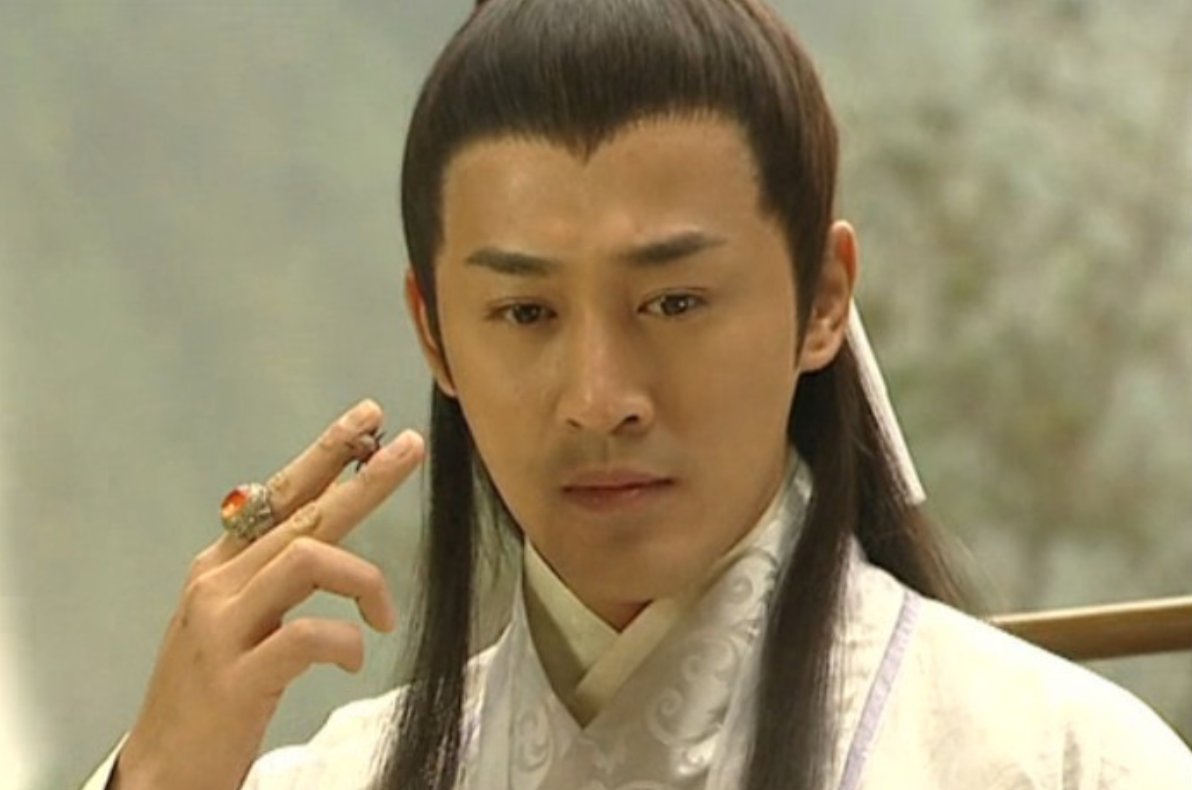 娱乐圈家境显赫的5大明星：不努力就要继承过亿家产，你知道是谁吗？