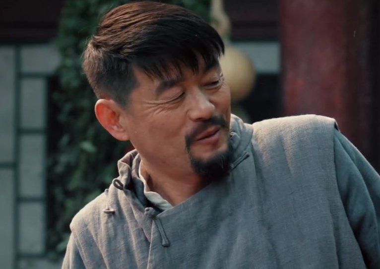 《光荣时代》候鸟是谁？