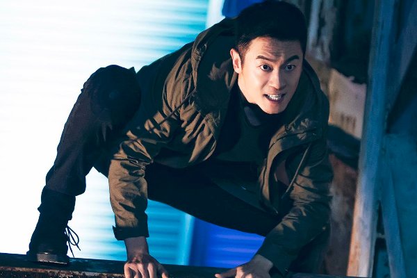 如何评价赖猫的狮子倒影？剧情有什么深思的地方？