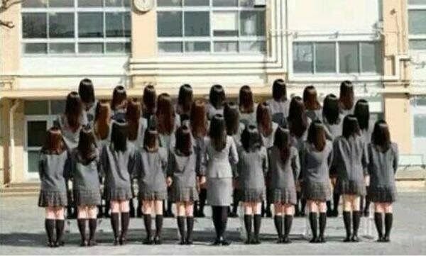 一张图片吓死30万人，盯着十秒能看出鬼吗？