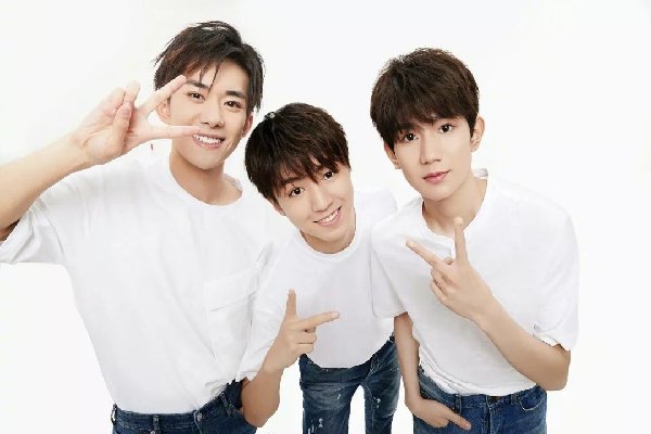 女孩怎么才能进tf家族