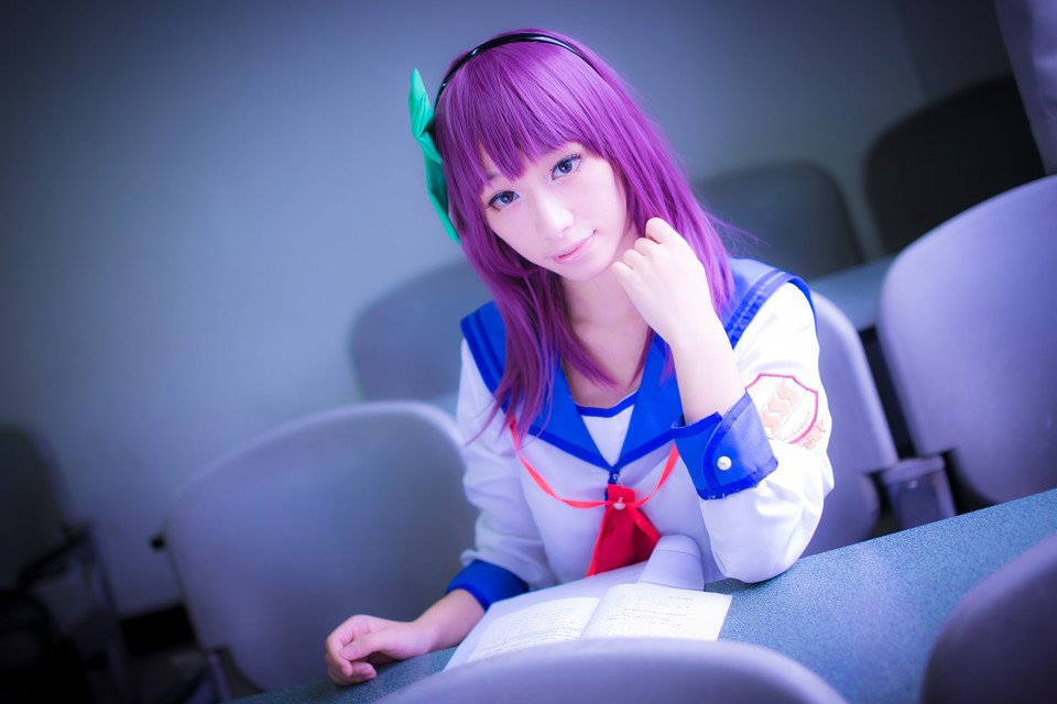 仲村由理的介绍