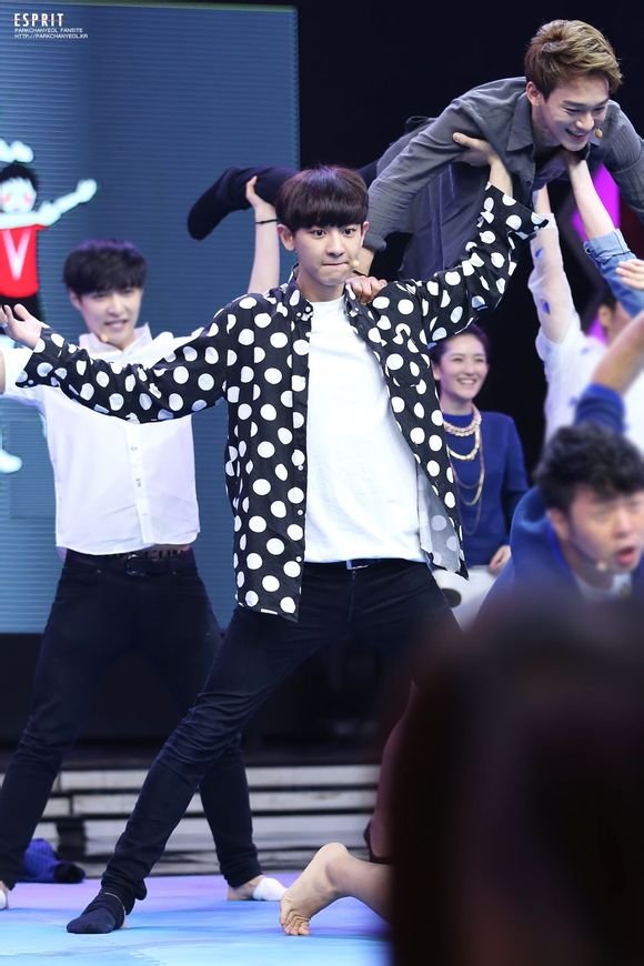 跪求2014一期快乐大本营exo----灿烈 图片【多发几张】