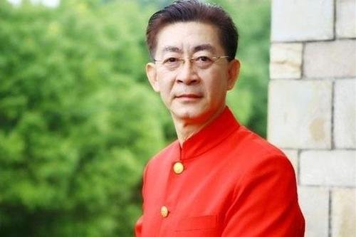 六小龄童死没死