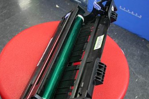 打印机里的硒鼓是干什么用的