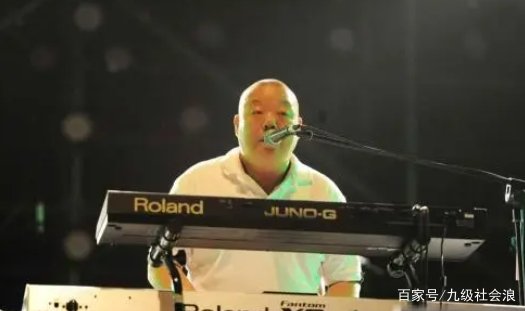 臧天朔和成龙有什么过节？