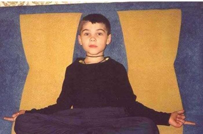 火星男孩承认说谎 五个预言是哪五个(自行破灭了)