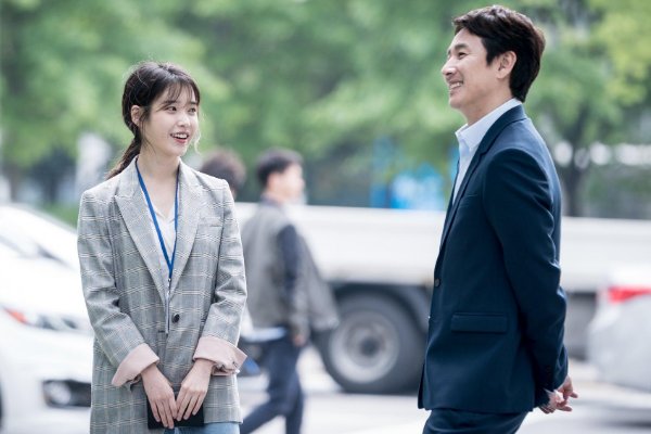 《我的大叔》中至安和大叔最后在一起了吗？