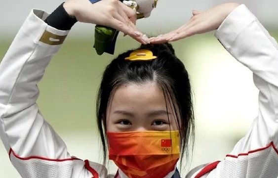 运动员杨倩身高