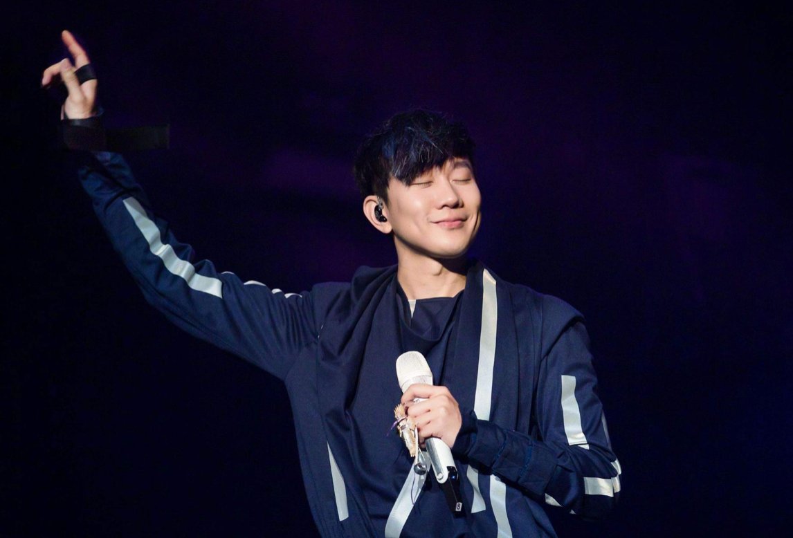 娱乐圈家境显赫的5大明星：不努力就要继承过亿家产，你知道是谁吗？