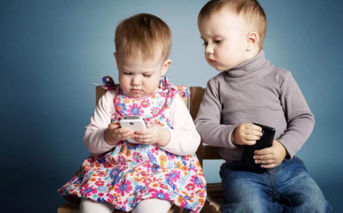 孩子最近老是和同学交换玩具，说了很多次也没用，是什么原因引起的？