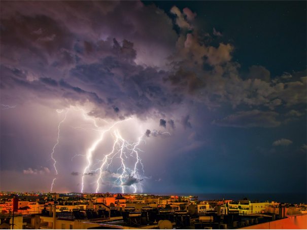 十一月打雷预示着什么