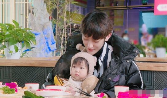 我的小尾巴王睿涵是谁 撞脸黄子韬上戏学生有女朋友