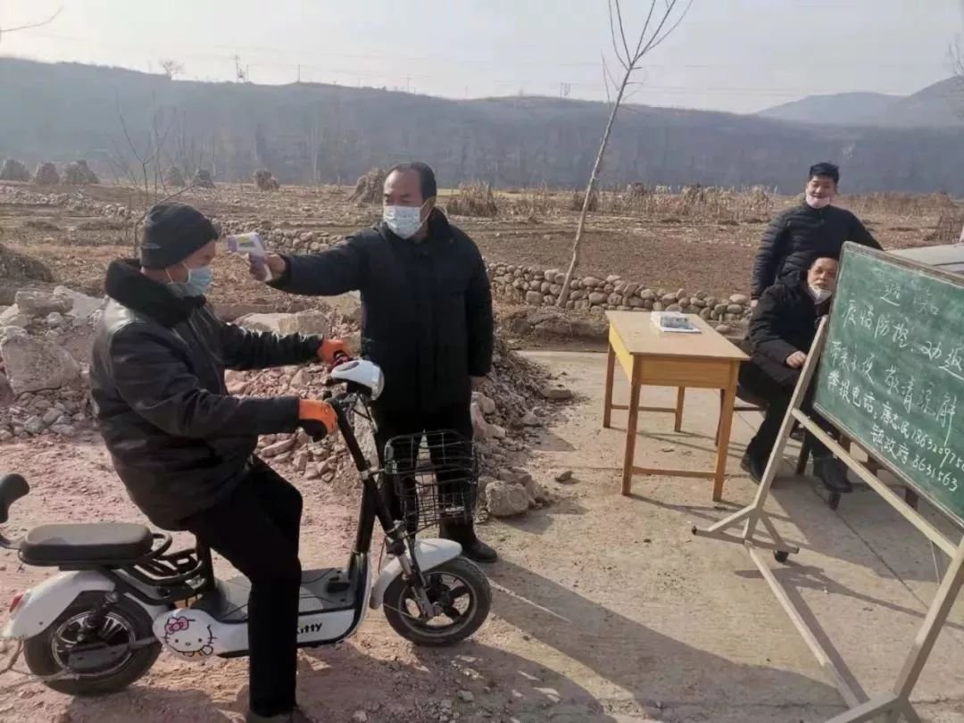 上海一小区因人手不足居民自采核酸，居民自采核酸如何做好防护？