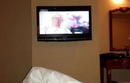 高中生死亡，其母有重大嫌疑被刑拘，其母的作案动机是什么？