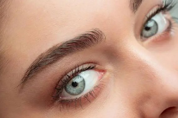 炯炯有神的意思