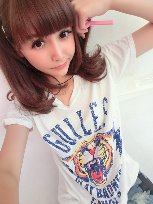 何苗的个人信息