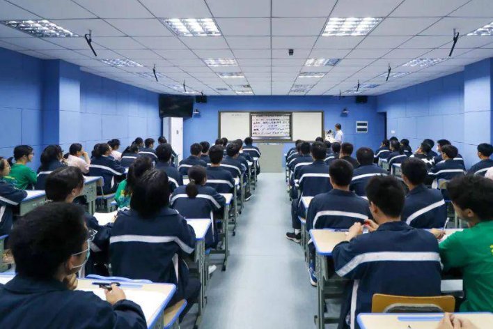 分科教学是谁提出来的