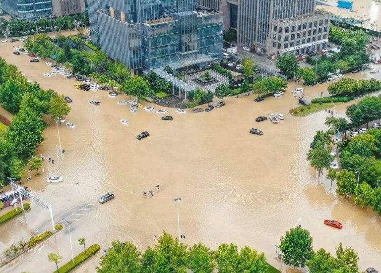 郑州720暴雨形成原因