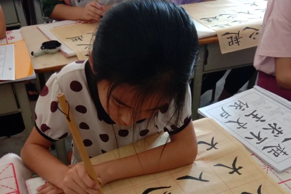 厚颜无耻形容什么样的人