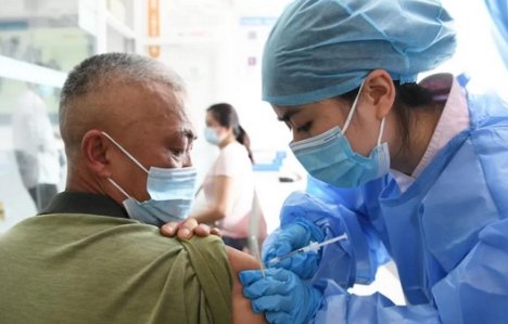 国内首次报告疫苗接种不良事件发生率!偶合症占比近10%意味着什么?