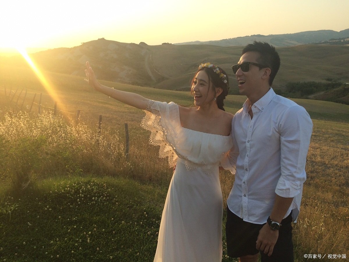 发现曾经自己觉得善良的小姑子，人前一套人后一套，怎么办？