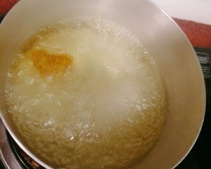 冰糖和雪梨能一起炖吗？