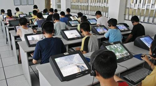 河北一群家长反映学校开学三天,没有老师教学,当地的教育资源为何这么差?