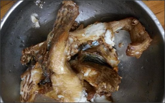 红烧鱼的汤汁怎么做？