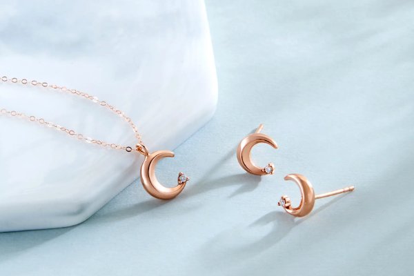 平安夜送情人什么礼物最好