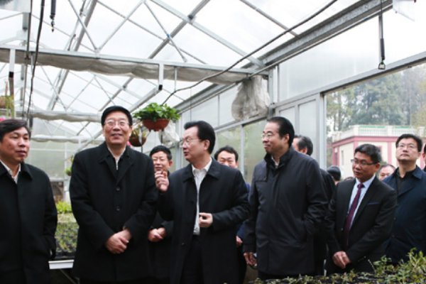 湖南省委原书记徐守盛逝世，你如何看待他“当官无功就是过”这句话？