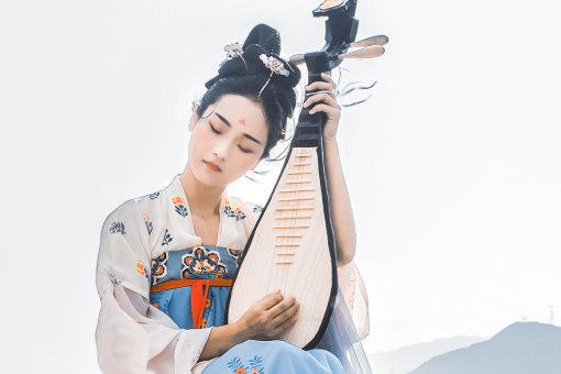 琵琶行原唱是谁?