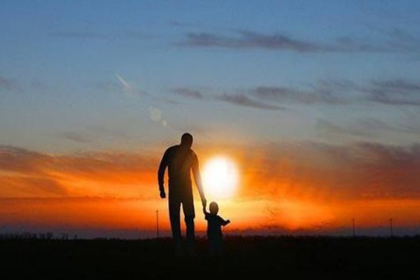 父爱的七言绝句十首