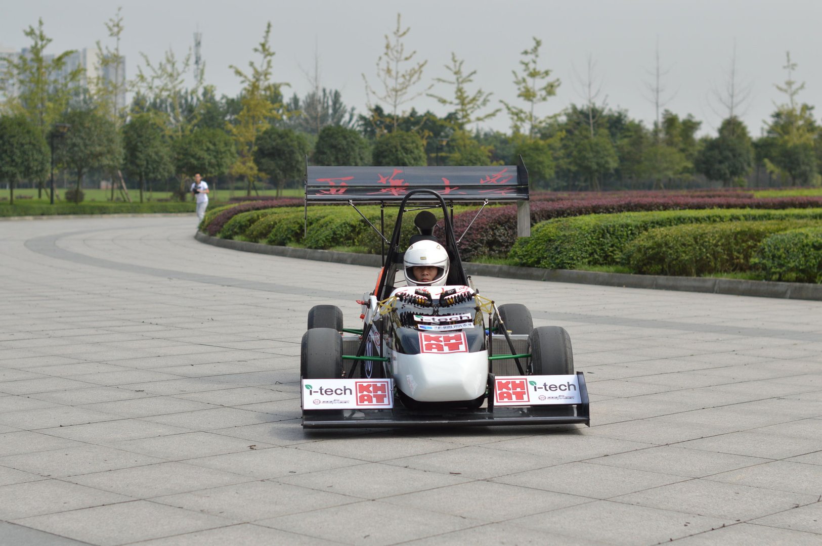 PLAY车队的─ >>车队简介：