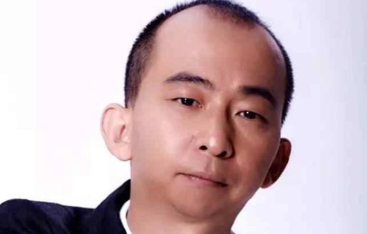 色子叔叔是谁扮演的