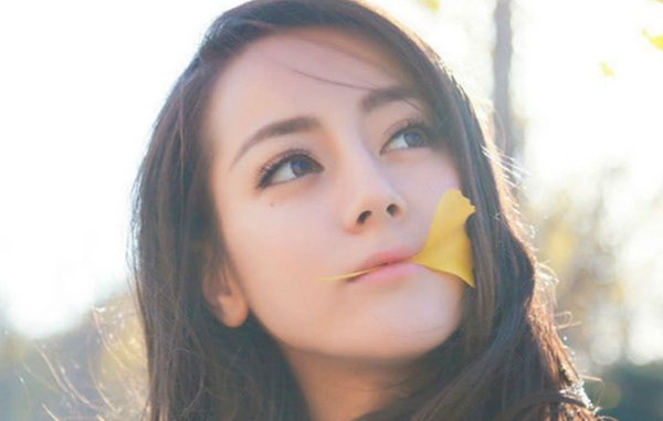 迪丽热巴的全名是什么?