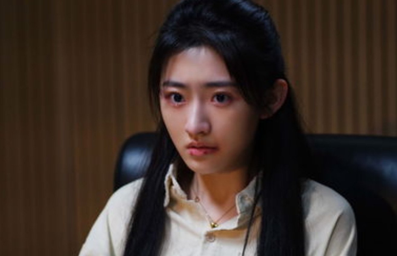 《扫黑风暴》：孙兴坏归坏，但为什么要让徐英子咬住大理石茶几呢