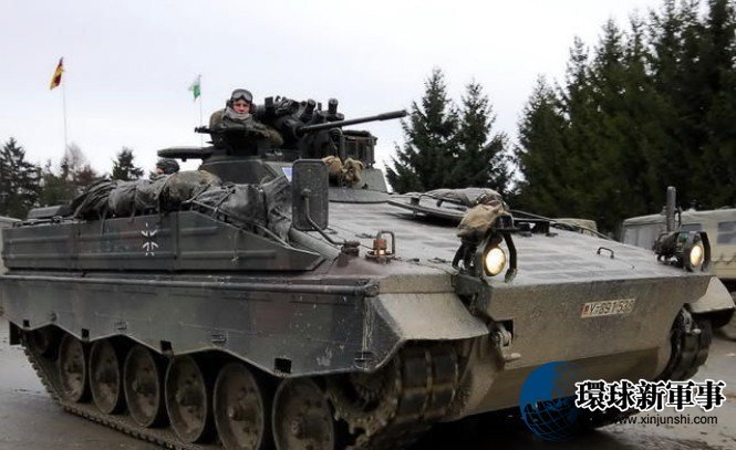 德国“黄鼠狼”2步兵战车的型号演变