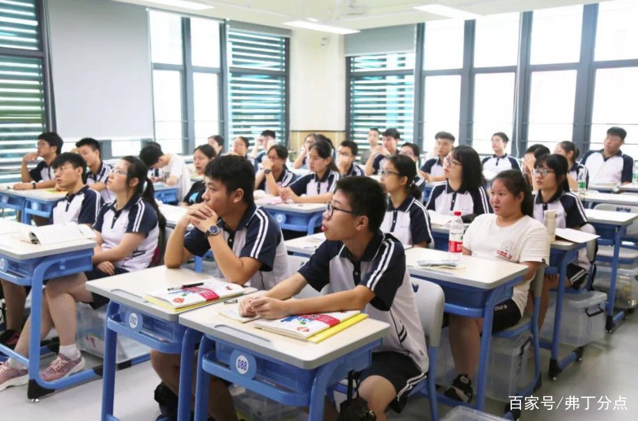 江西男孩复读一年，从490分逆袭成高考状元，他是怎么做到的